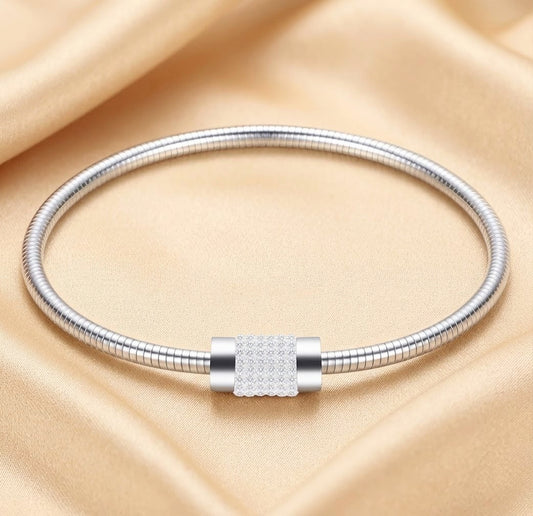 316L Stainless Steel Magnetic Clasp Snake Chain Bracelet with CZ Stones – Elegant Minimalist Jewellery