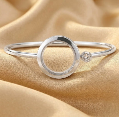 316L Stainless Steel Floating Locket Bangle: Wear your heart on your wrist ❤️